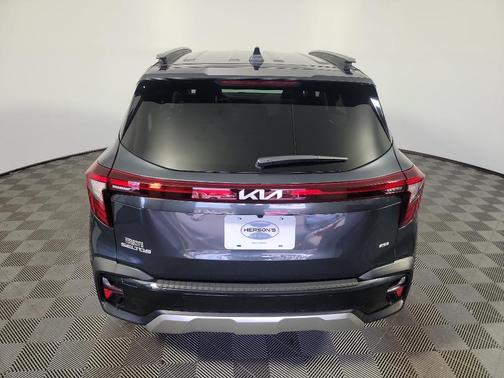2025 Kia Seltos EX
