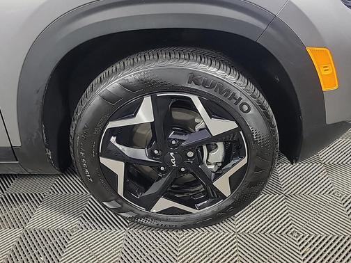 Steel Gray 2026 Kia Seltos S