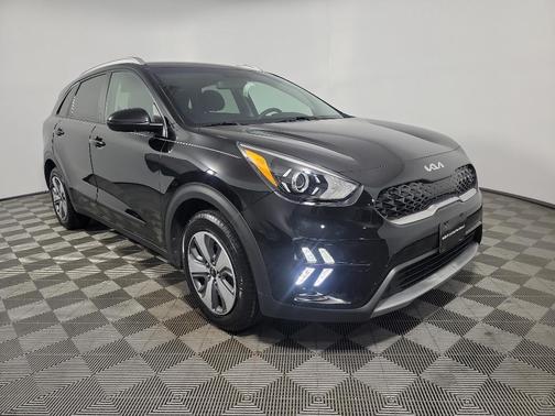 2022 Kia Niro LX