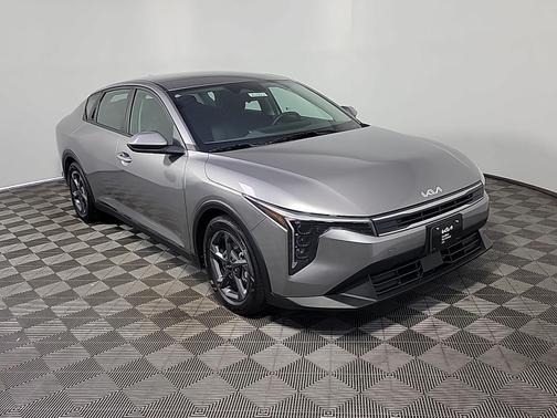 Steel Gray 2025 Kia K4 LXS