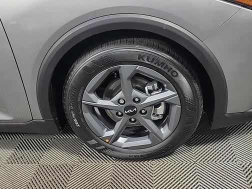 Steel Gray 2025 Kia K4 LXS