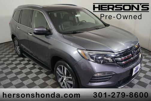 Photo 2 of 34 of 2016 Honda Pilot Elite