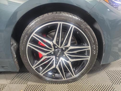 2023 Kia Stinger GT2