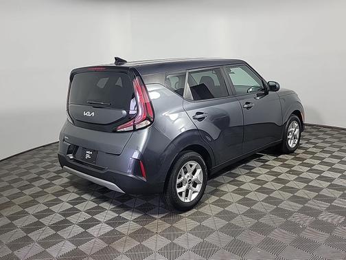 Gravity Gray 2024 Kia Soul S