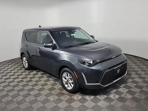 Gravity Gray 2024 Kia Soul S