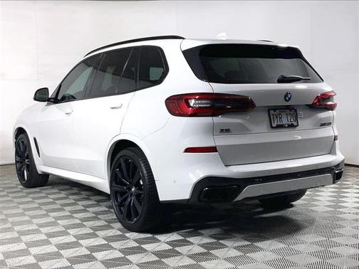 2020 BMW X5 M50i