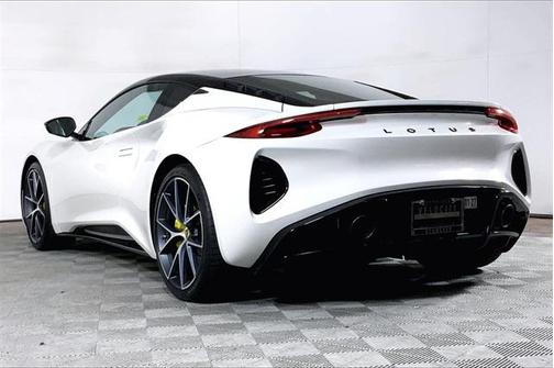2024 Lotus Emira V6 First Edition