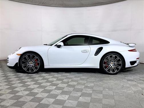 2016 Porsche 911 Turbo