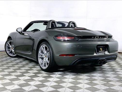 2025 Porsche 718 Boxster 