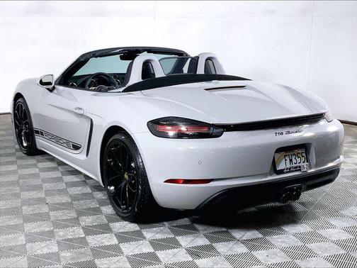 Chalk 2024 Porsche 718 Boxster Style Edition