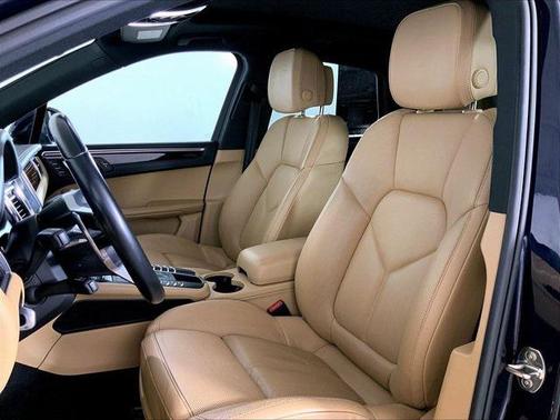 2017 Porsche Macan GTS