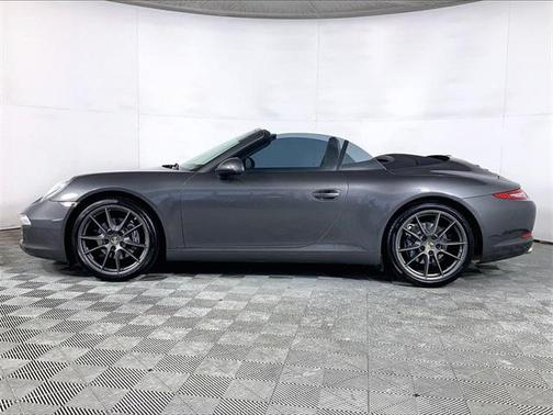 2013 Porsche 911 Carrera