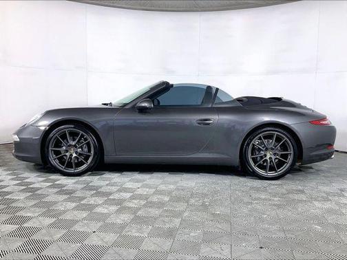 2013 Porsche 911 Carrera
