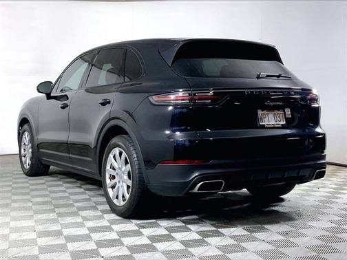 2022 Porsche Cayenne Cayenne