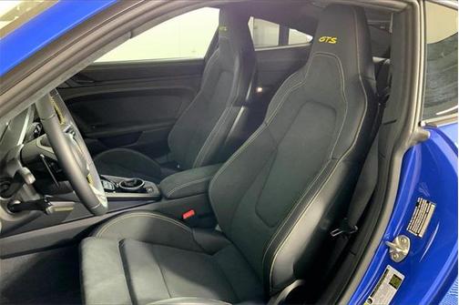 2025 Porsche 911 Carrera GTS