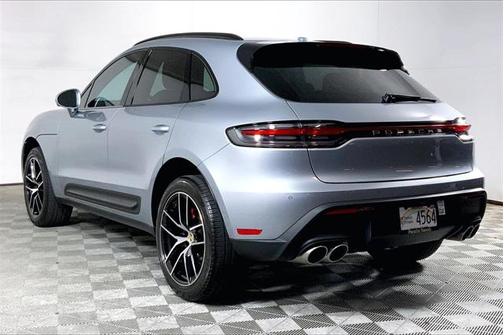 2022 Porsche Macan S