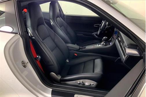 2018 Porsche 911 Carrera S