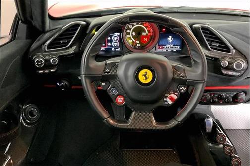 2019 Ferrari 488 Pista Base