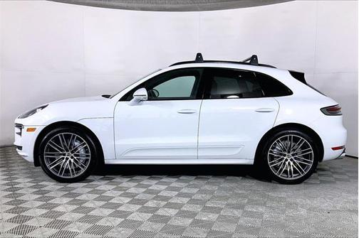 2020 Porsche Macan Turbo