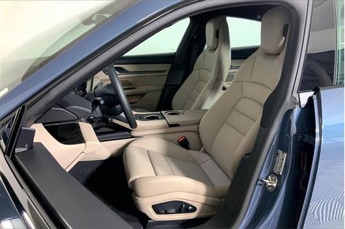 2025 Porsche Taycan
