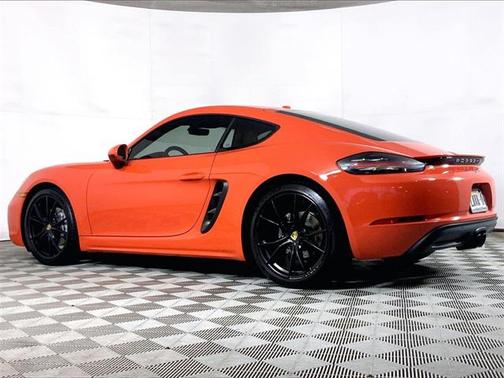 2018 Porsche 718 Cayman 