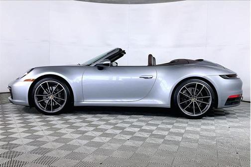 2021 Porsche 911 Carrera