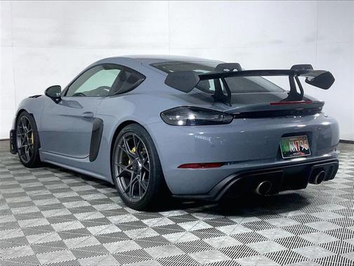 2024 Porsche 718 Cayman GT4 RS