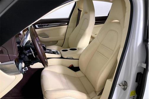 2021 Porsche Panamera