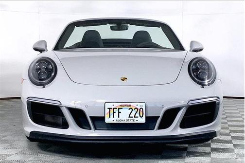 2018 Porsche 911 Carrera GTS