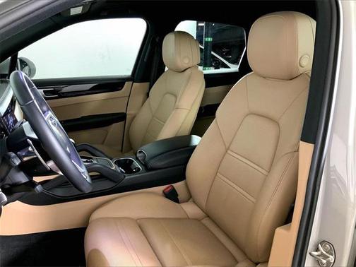 2020 Porsche Cayenne S