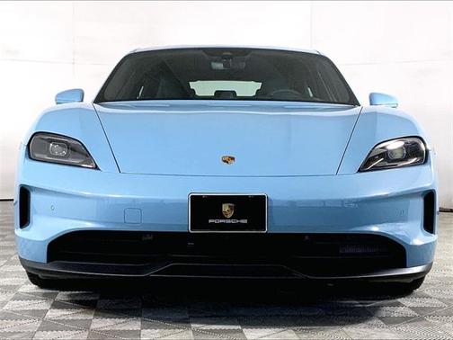 2025 Porsche Taycan