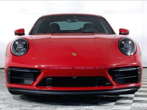 2024 Porsche 911 Carrera GTS