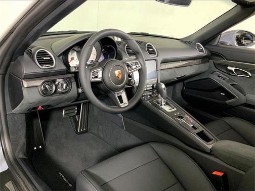 2025 Porsche 718 Boxster GTS