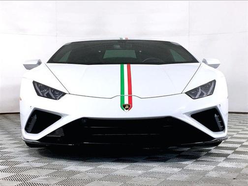 2021 Lamborghini Huracan EVO Base