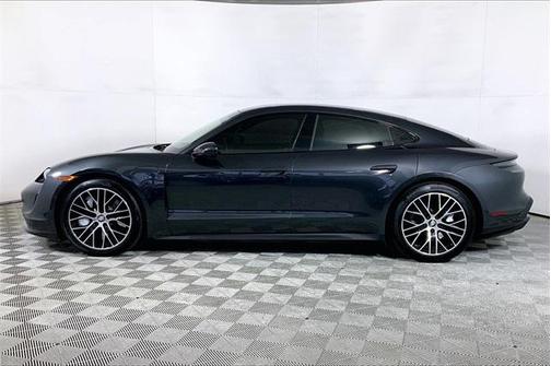 2020 Porsche Taycan Turbo