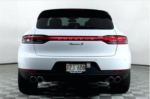2020 Porsche Macan S