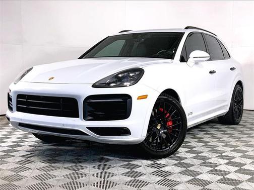 2021 Porsche Cayenne GTS
