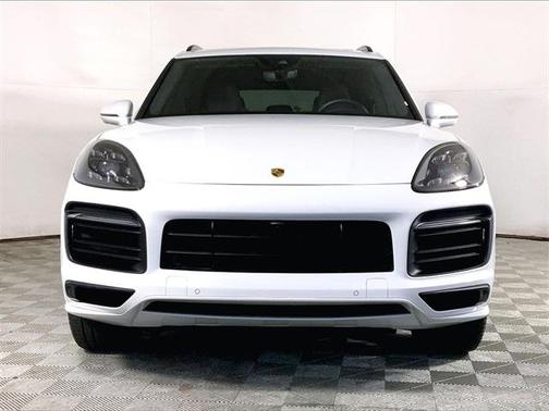 2021 Porsche Cayenne GTS