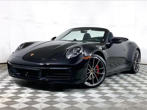 2020 Porsche 911 Carrera 4S Cabriolet