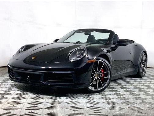 2020 Porsche 911 Carrera 4S Cabriolet