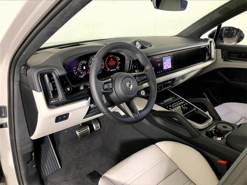 2026 Porsche Cayenne Cayenne Turbo E-Hybrid