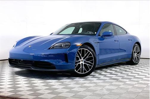 2025 Porsche Taycan 