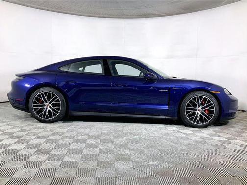2025 Porsche Taycan 4S