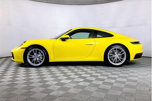 2021 Porsche 911 Carrera