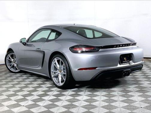 2025 Porsche 718 Cayman 