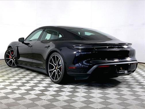 2025 Porsche Taycan 4S