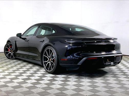 2025 Porsche Taycan 4S