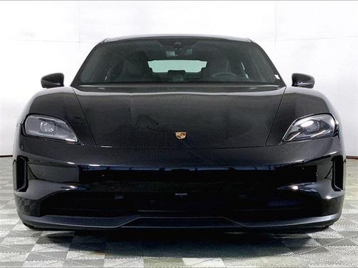 2025 Porsche Taycan 4S