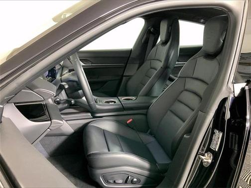 2025 Porsche Taycan 4S