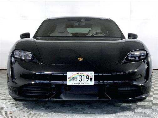 2020 Porsche Taycan Turbo